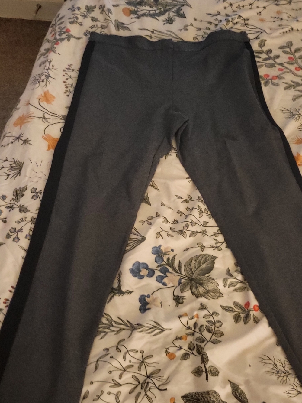 DKNY Gray Leggings with Black Side Panels